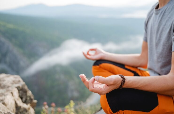 How to Integrate Mindfulness When Tackling a High-Pressure Project